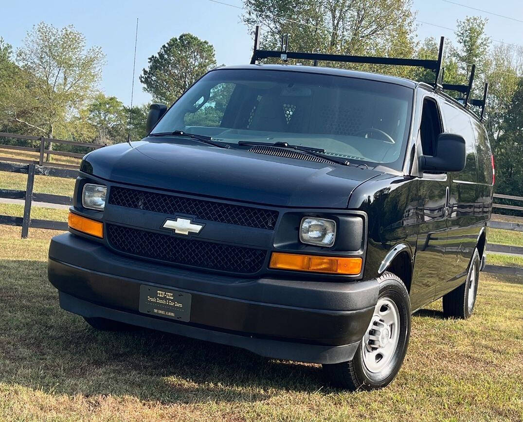 2017 Chevrolet Express for sale at Ten-Val Truck Ranch & Car Barn in Florence, AL