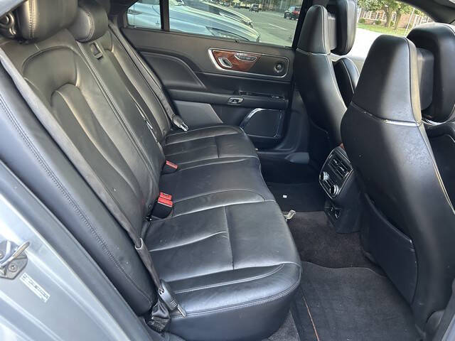 2017 Lincoln Continental Reserve