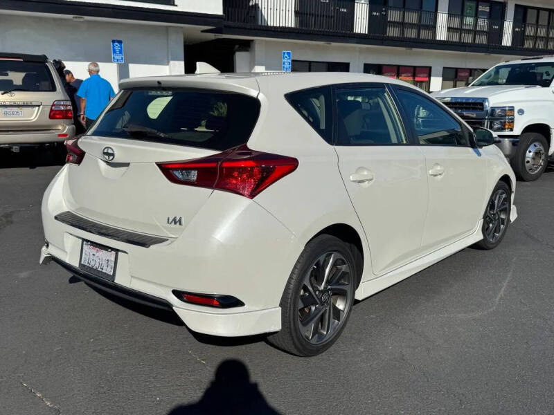2016 Scion iM