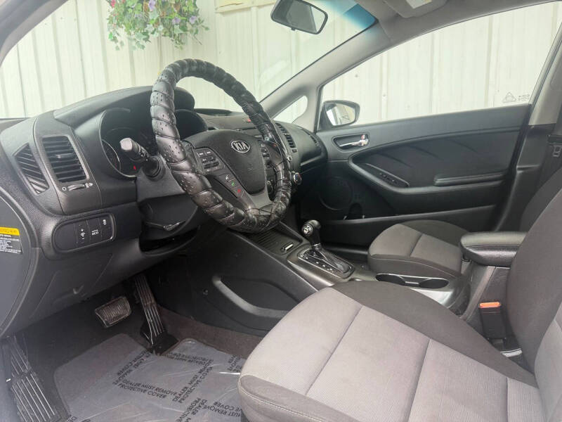 2016 Kia Forte5 EX