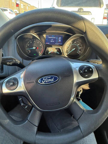 2014 Ford Focus SE