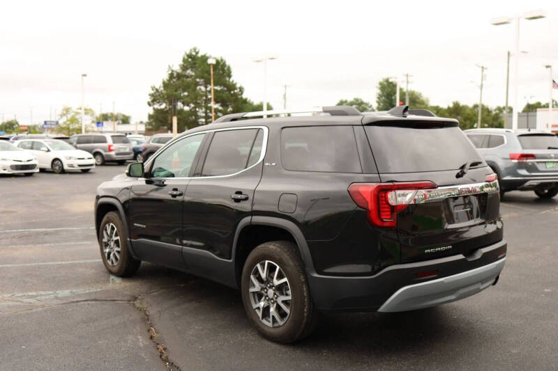 2020 GMC Acadia SLE