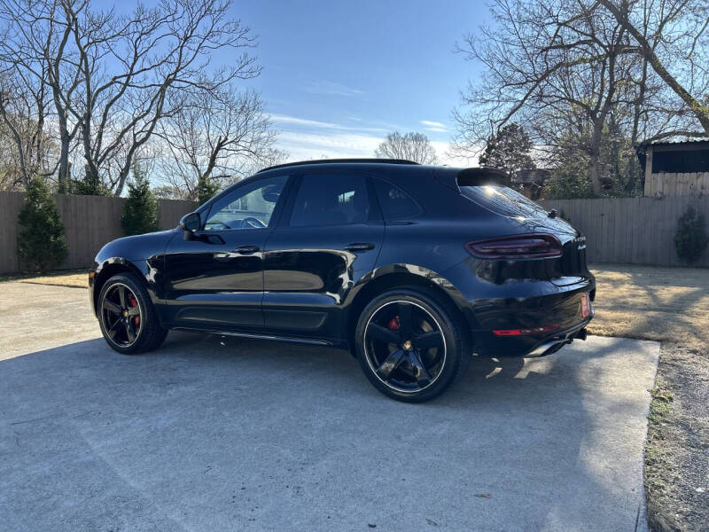 2016 Porsche Macan Turbo