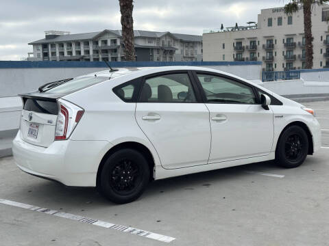 2013 Toyota Prius Three