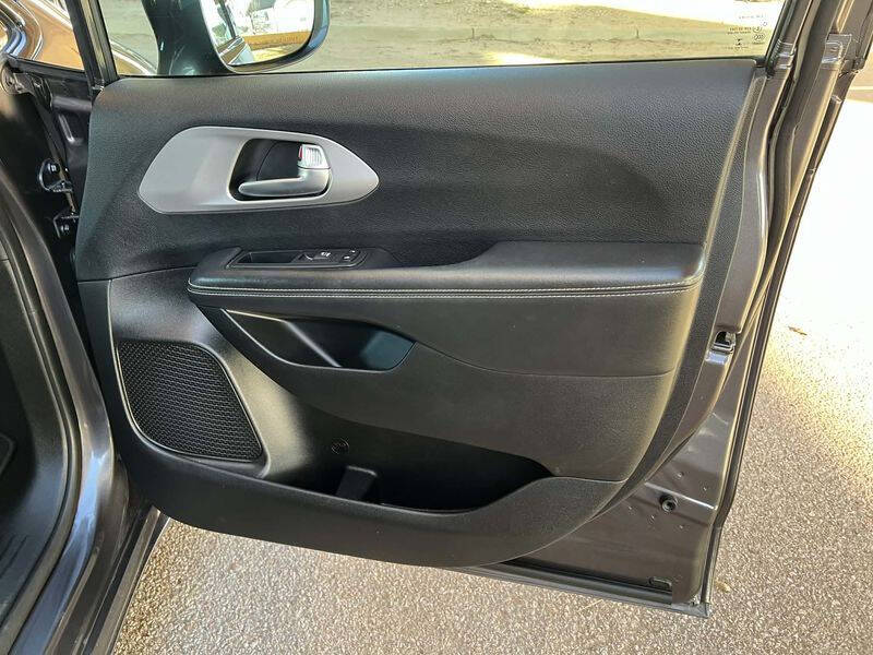 2018 Chrysler Pacifica Touring Plus