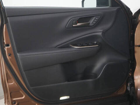 2025 Toyota Crown Signia Limited