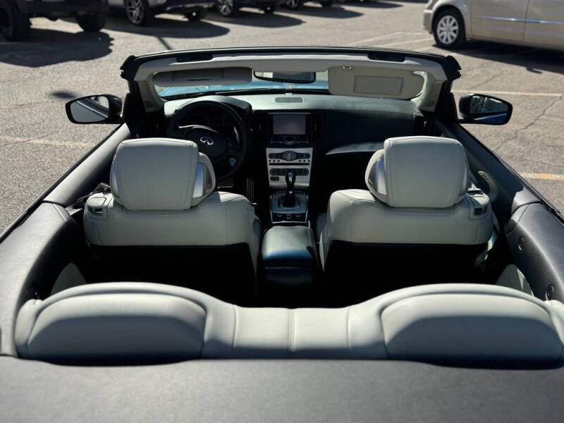 2013 Infiniti G37 Convertible