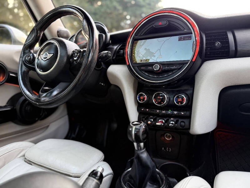 2014 MINI Hardtop Cooper