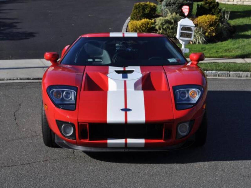 2005 Ford GT Base's photo