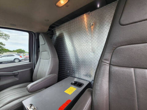 2019 Chevrolet Express 2500