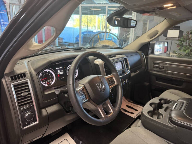 2023 RAM 1500 Classic SLT