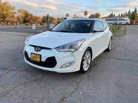 2012 Hyundai Veloster for sale at ULTIMATE MOTORS in Sacramento CA