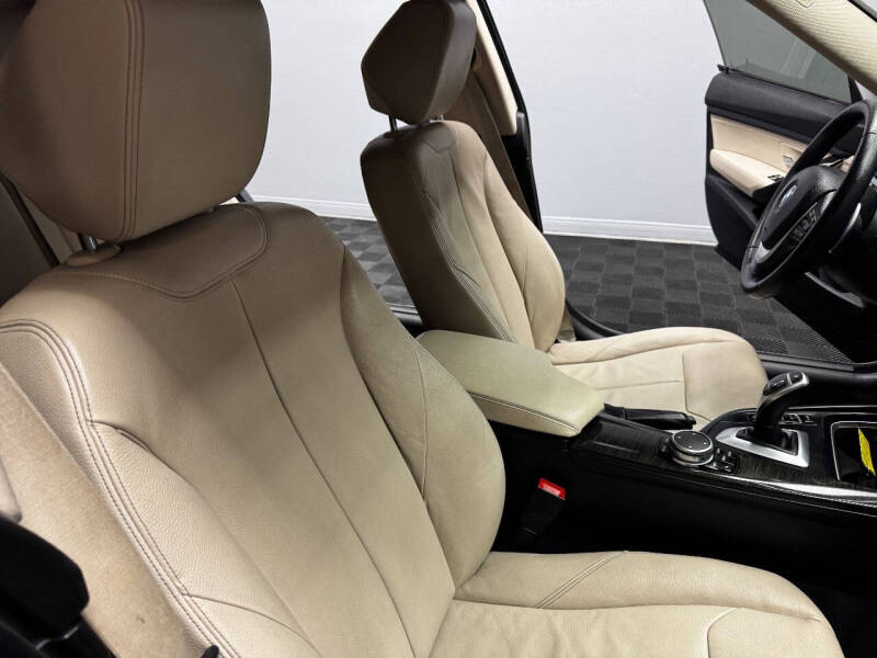 2015 BMW 3 Series 328i xDrive Gran Turismo