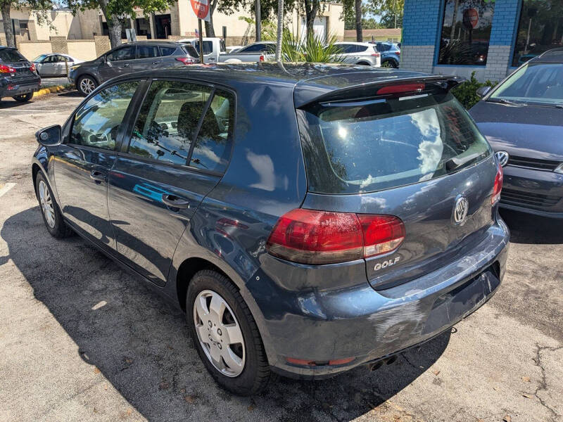 2013 Volkswagen Golf 2.5L PZEV