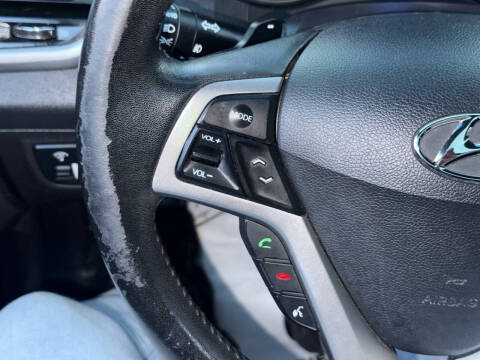 2012 Hyundai Veloster
