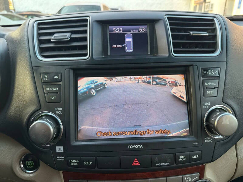 2012 Toyota Highlander Limited