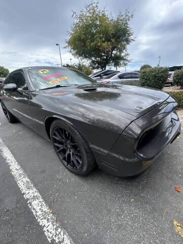 2014 Dodge Challenger SXT