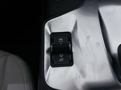 2020 Jaguar E-PACE P250 SE