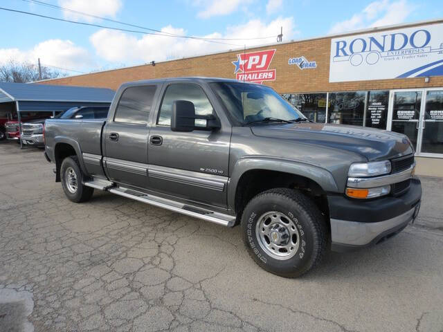 Used 2001 Chevrolet Silverado LS with VIN 1GCHC23G31F144624 for sale in Sycamore, IL