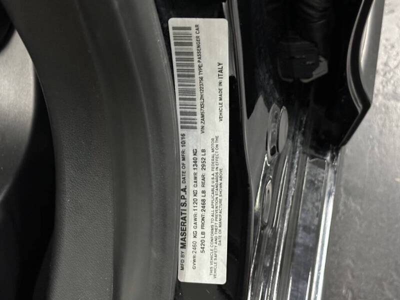 2017 Maserati Ghibli