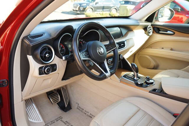 2018 Alfa Romeo Stelvio Ti Lusso