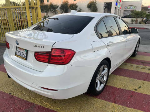 2013 BMW 3 Series 328i