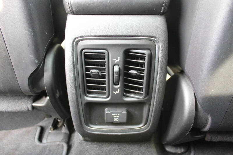 2012 Jeep Grand Cherokee Laredo X