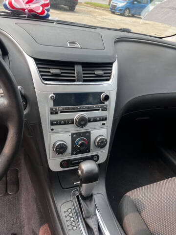 2011 Chevrolet Malibu LT