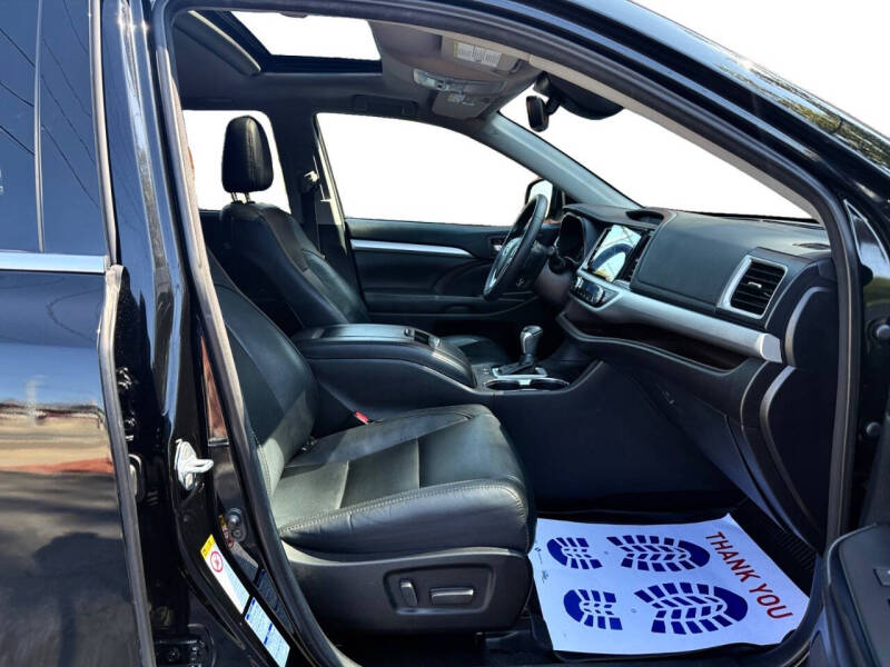 2017 Toyota Highlander XLE