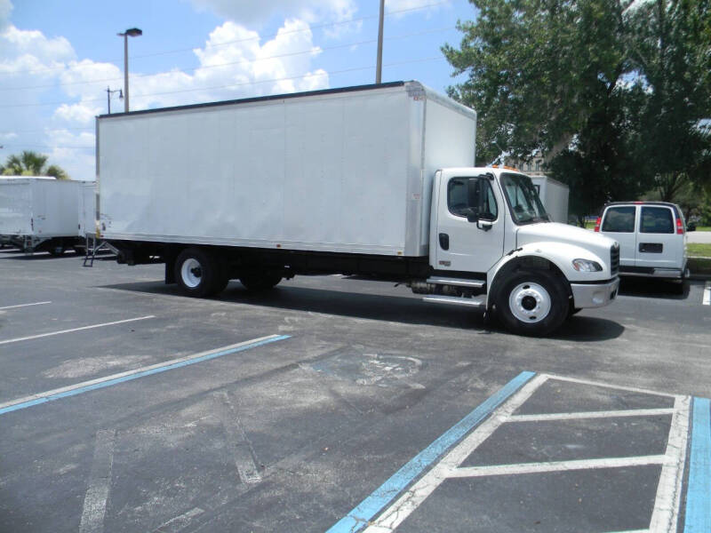 2025 Freightliner M2 106