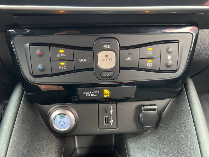 2020 Nissan LEAF SV PLUS