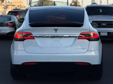 2020 Tesla Model X