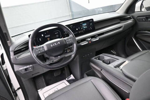 2024 Kia EV9 Light Long Range