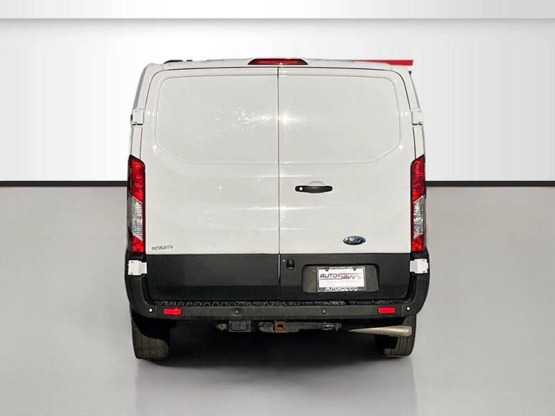 2023 Ford Transit