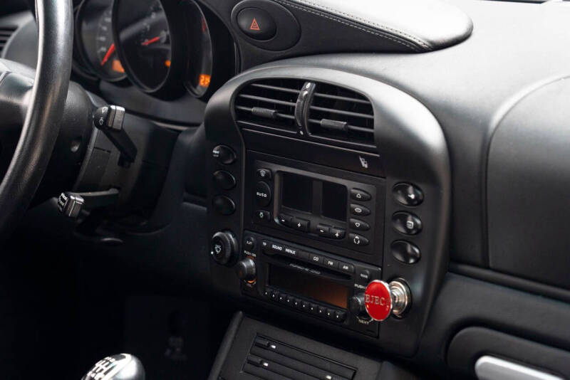 2003 Porsche 911 Carrera