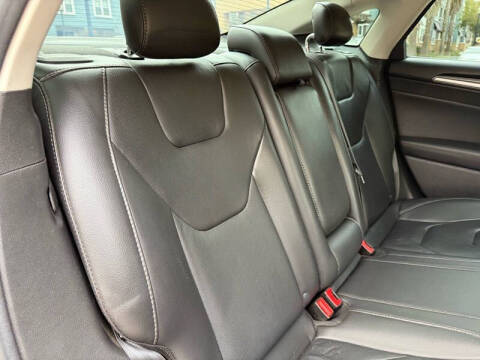 2014 Ford Fusion Hybrid Titanium