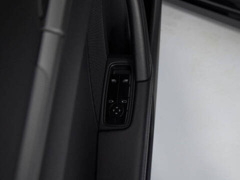 2020 Porsche 911 Carrera