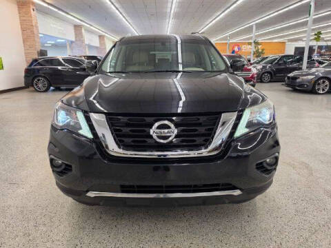 2017 Nissan Pathfinder Platinum