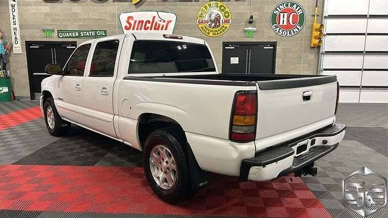 2005 GMC Sierra 1500 for sale at Better All Auto Sales in Yakima, WA