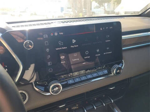 2025 GMC Canyon Denali