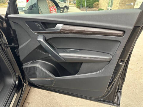 2020 Audi Q5 quattro Prestige 45 TFSI