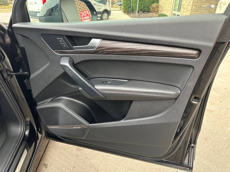 2020 Audi Q5 quattro Prestige 45 TFSI