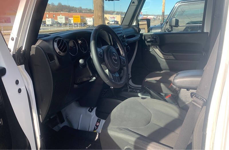 2017 Jeep Wrangler Unlimited Sport