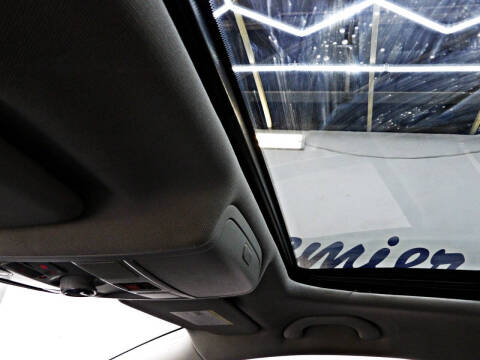 2017 Volkswagen Passat 1.8T SE