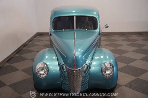 1940 Ford Deluxe