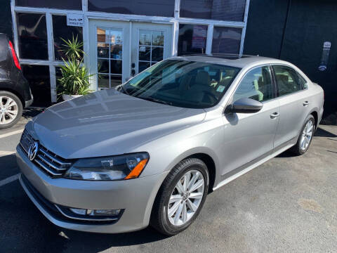 2012 Volkswagen Passat for sale at PACIFICO AUTO SALES in Santa Ana CA