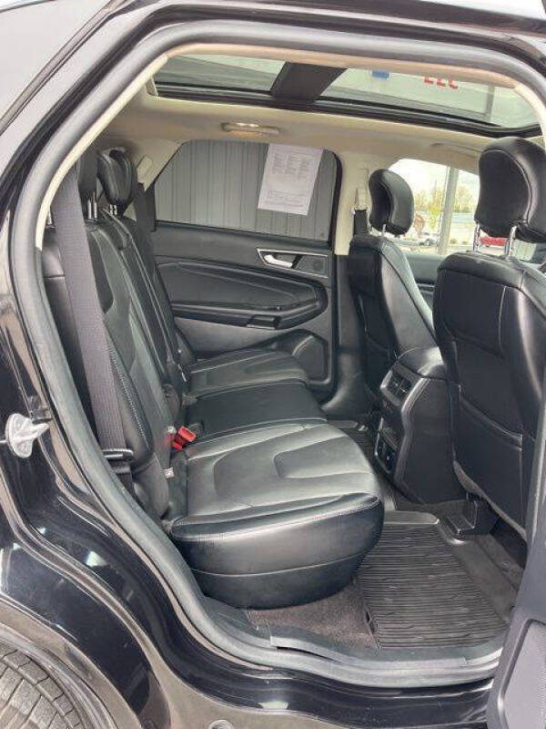 2019 Ford Edge Titanium