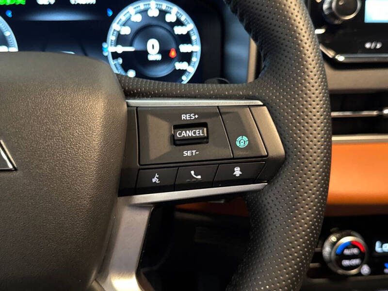 2025 Mitsubishi Outlander PHEV