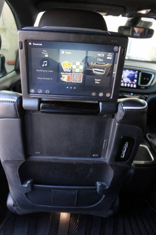 2020 Chrysler Pacifica Limited