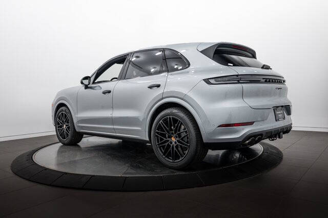 2026 Porsche Cayenne